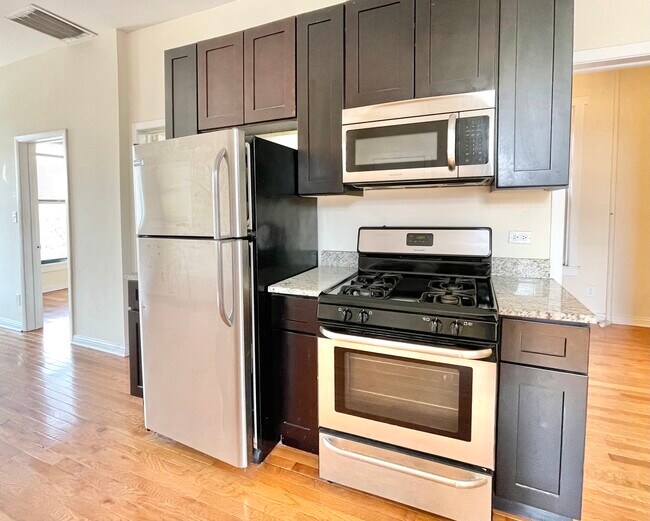 Photo - 1629 S Throop St Unit 3F