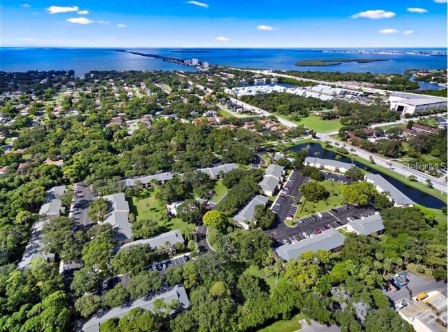 Building Photo - 3001 58th Ave S Unit 1014