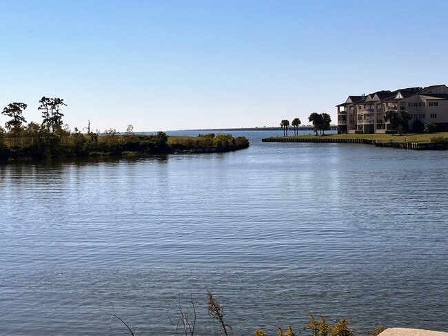 Photo - 205 Tops L Dr Unit 205