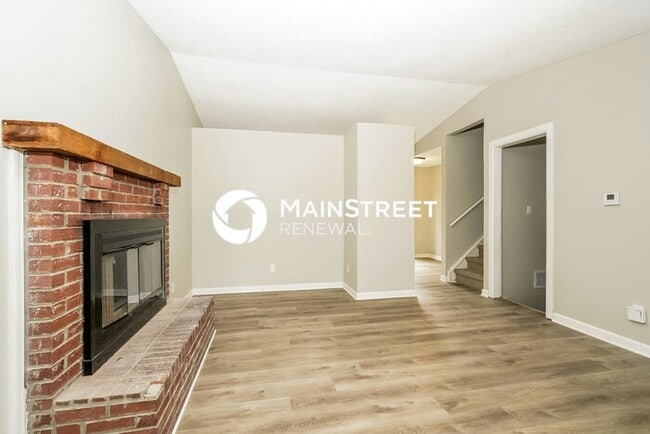 3 Bedroom Pet-Friendly Home in INDIANAPOLIS, IN with Main Street Renewal