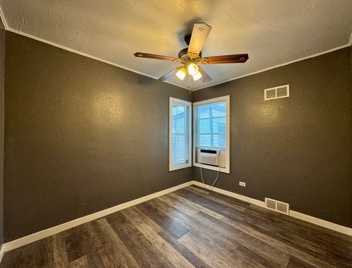Photo - Newly Renovated 3 Separate Dwelling property in Denver! Available NOW