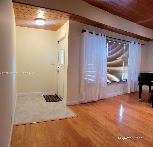 Photo - 2241 NE 38th St