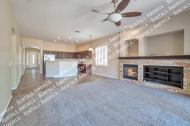 Building Photo - 43958 W Bailey Dr Rental