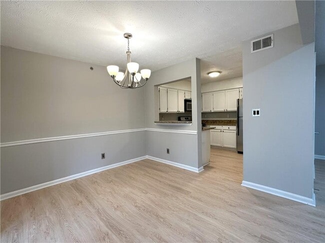 Photo - 4100 Riverlook Pkwy SE Unit 103