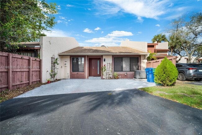 Photo - 14805 SW 74th Ln