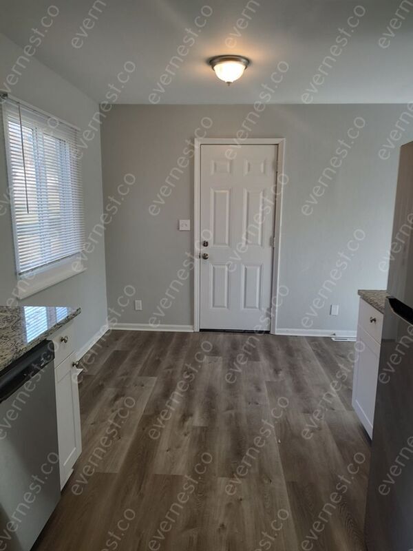 Photo - 16012 E 32nd St S