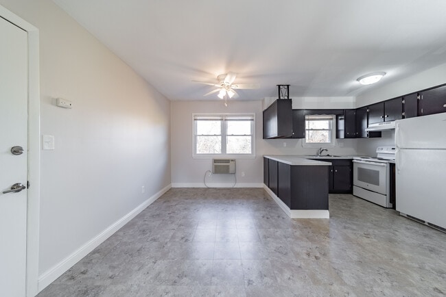 Maple Ridge Apartments