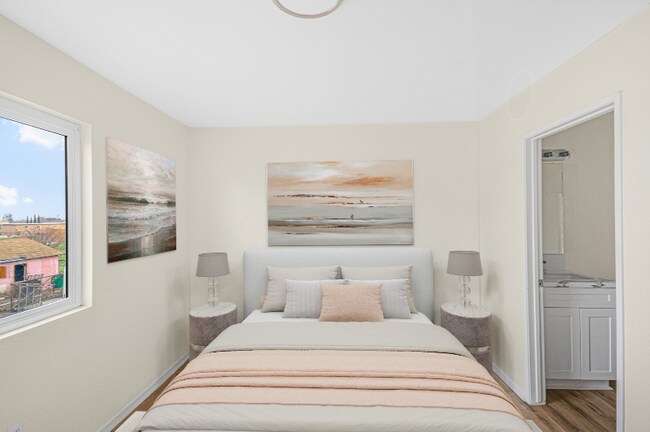 1005 E Ave R Unit 11