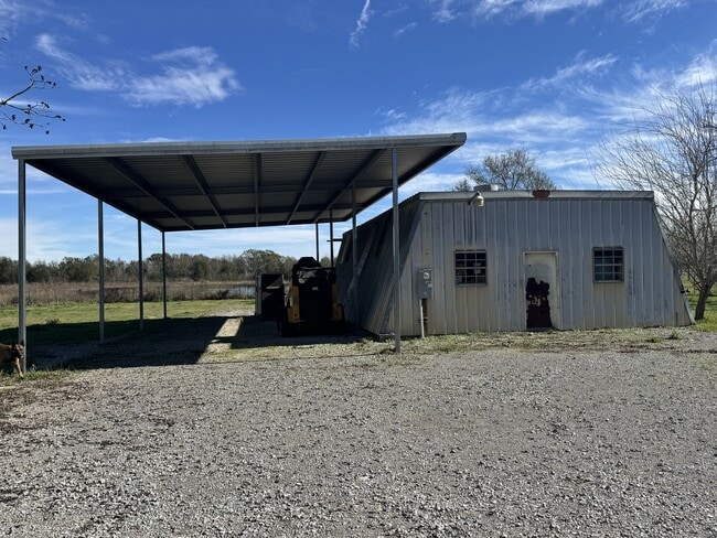 Photo - 2316 Mire Hwy