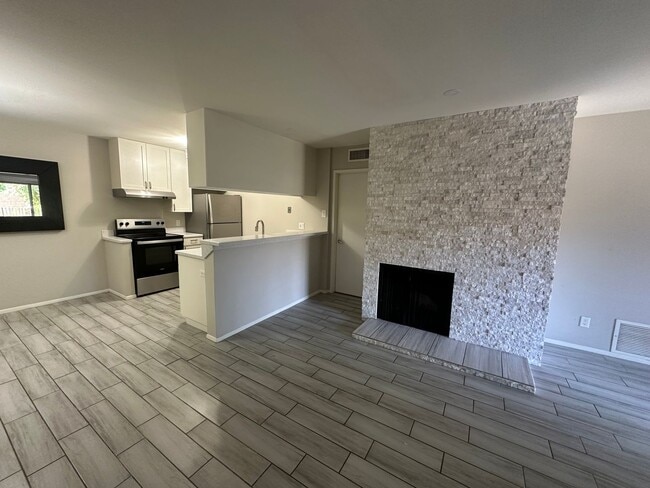 Photo - Charming 2 Bed 1 bath Condo