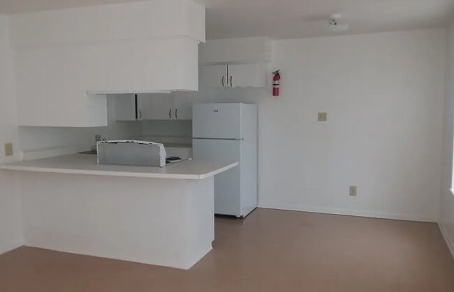 Photo - 208 E Wells St