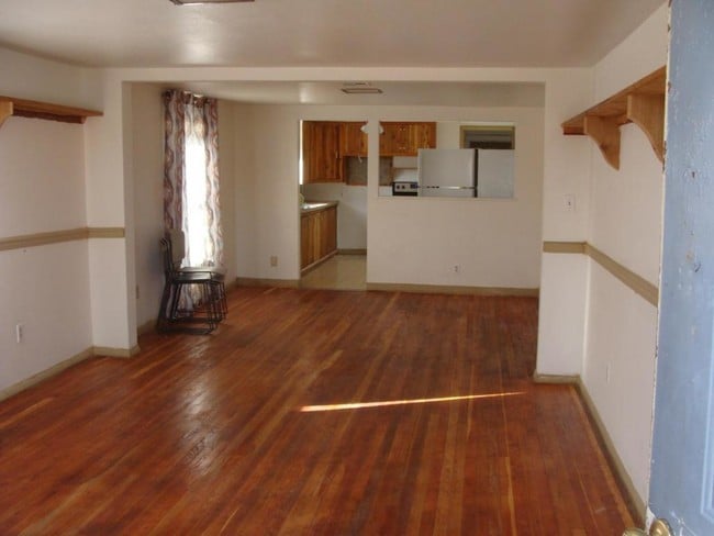 Building Photo - 61 Talsma Rd Rental