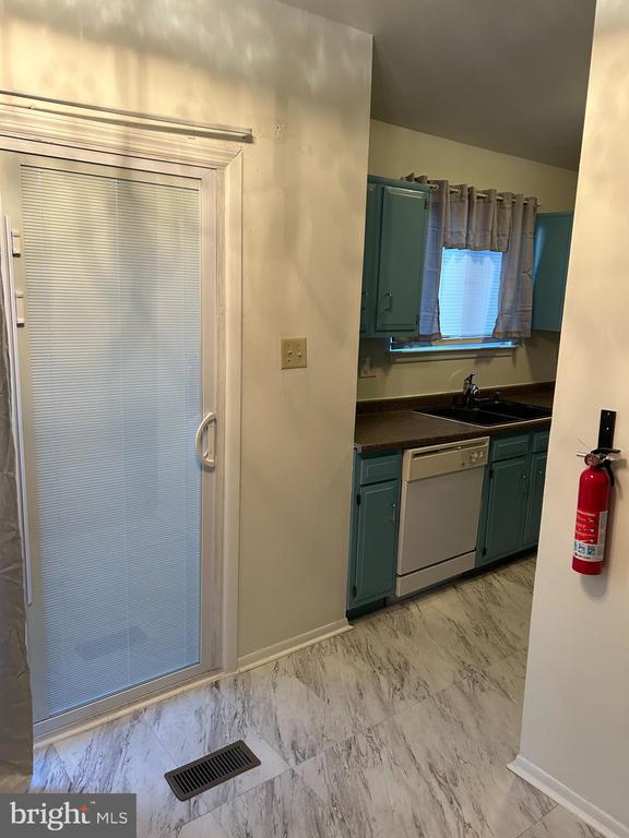 Photo - 388 Aldeberan Dr