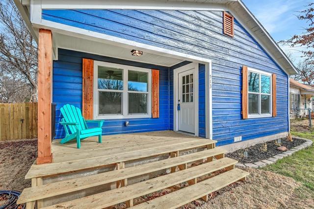 Photo - 513 E Washington St