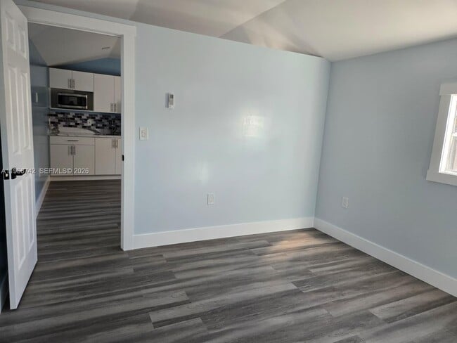 Photo - 9650 SW 163rd St Unit B