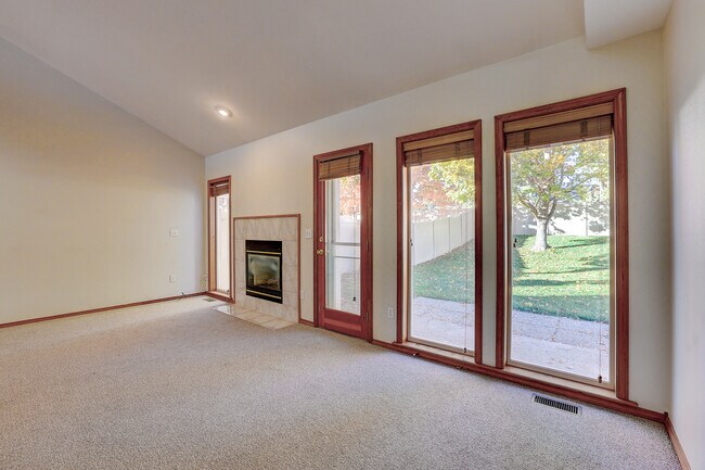 Photo - 3173 S Crabapple Ln