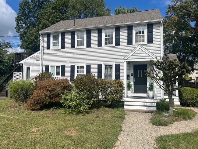 Building Photo - 5-7 Oran Rd Unit 7