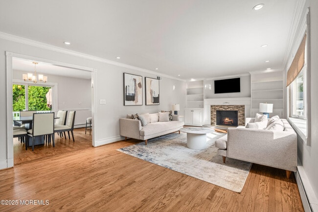 Photo - 351 Hollywood Ave