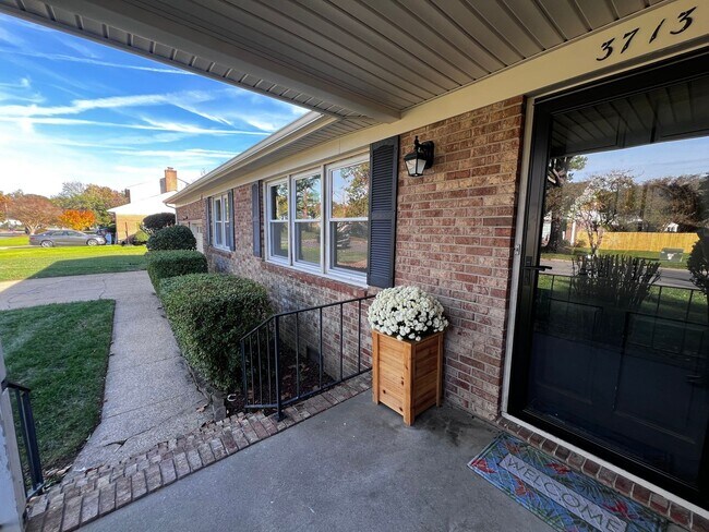 Photo - Beautiful All-Brick Ranch in the Heart of ...