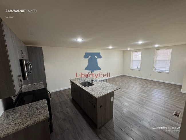 Photo - 5526 Walnut St Unit 1