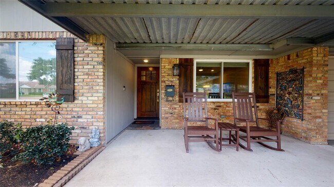 Photo - 3011 Larknolls Ln House