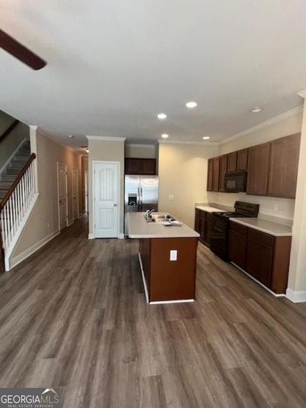 Photo - 2918 Hillside Pl