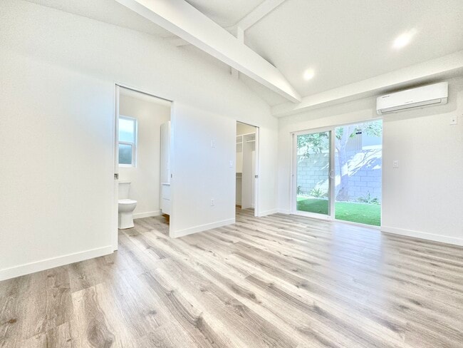 Photo - 4244 Inglewood Blvd Unidad 4250