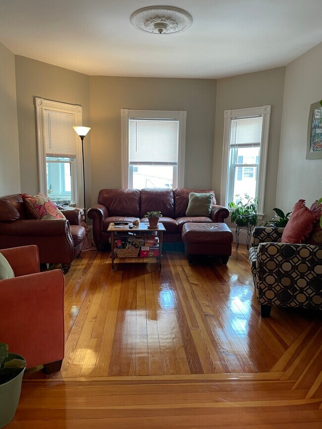 Photo - 6 Chandler St Unit 2