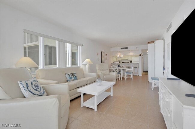 Photo - 26340 Hickory Blvd Unit 302