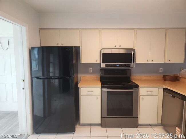 Photo - 1604 Ridgecrest St