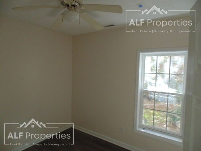 Photo - For Rent – Newly Renovated 2BR/1BA