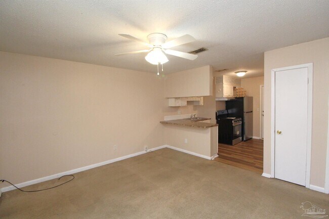 Photo - 1608 Sunny Ridge Ln