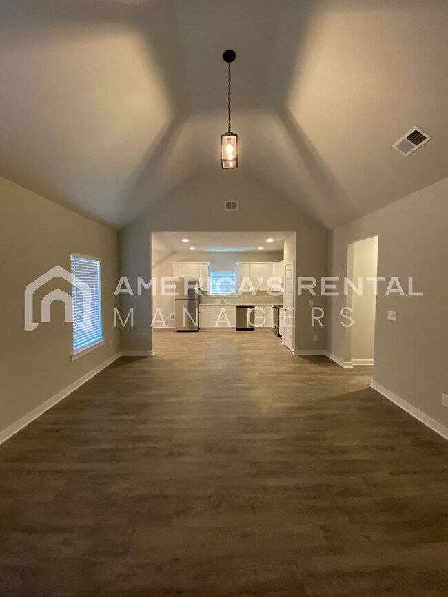 Photo - Home for Rent in Thorsby! View with 48 Hours Notice!