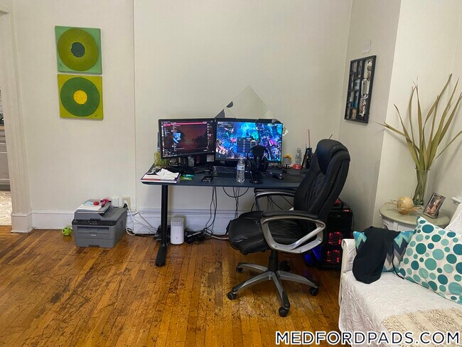 Photo - 53 Fellsway W Unit 27