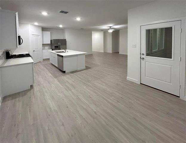 Photo - 7013 English Elm Trl