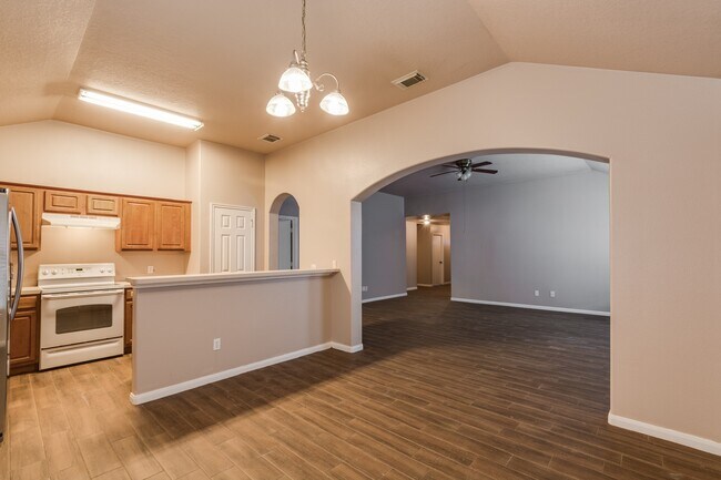 Photo - 17006 Marlin Spike Way