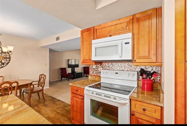 Photo - 401 NW 39th Rd Unidad C