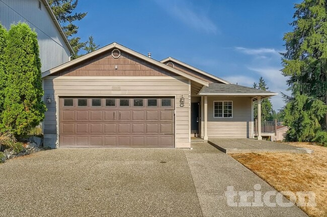 Photo - 18717 83 Ave Ct E