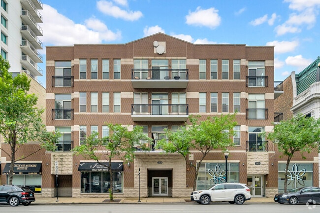 Building Photo - 1919 S Michigan Ave Unit 212 Rental