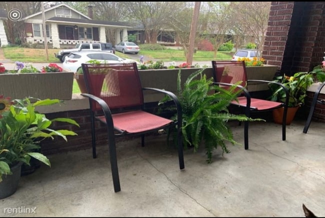 Photo - 2250 Evelyn Ave