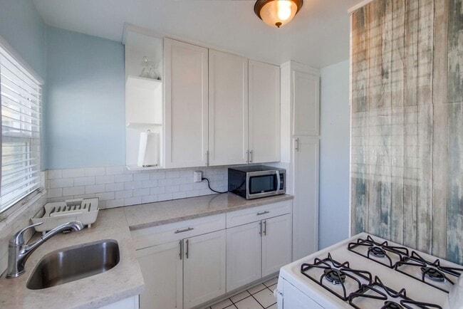 Photo - Newly Renovated And Ready For Occupancy