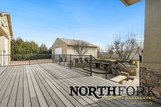 Photo - 7725 E Stonecastle Dr