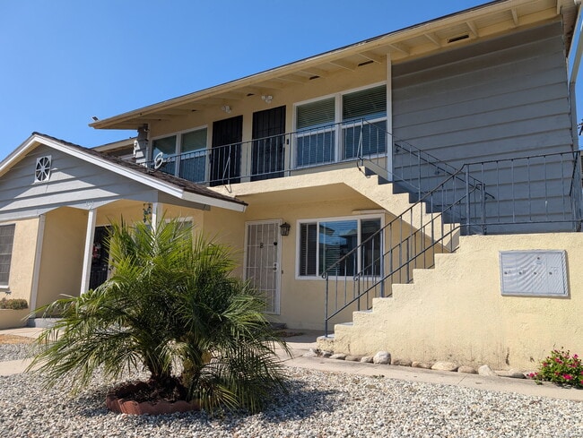 Building Photo - 2712 Via Paseo Unit D