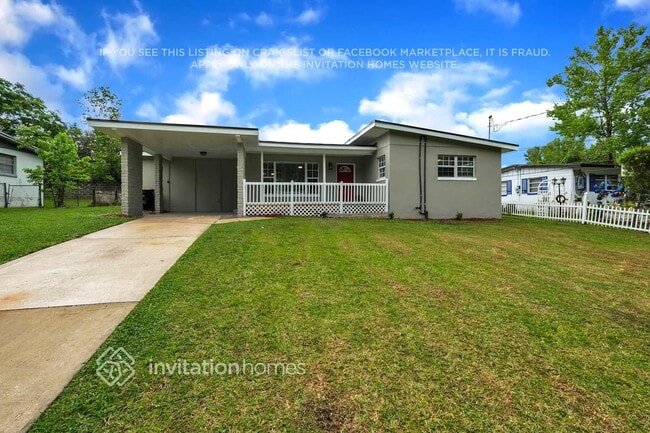 Photo - 8061 Delaroche Dr