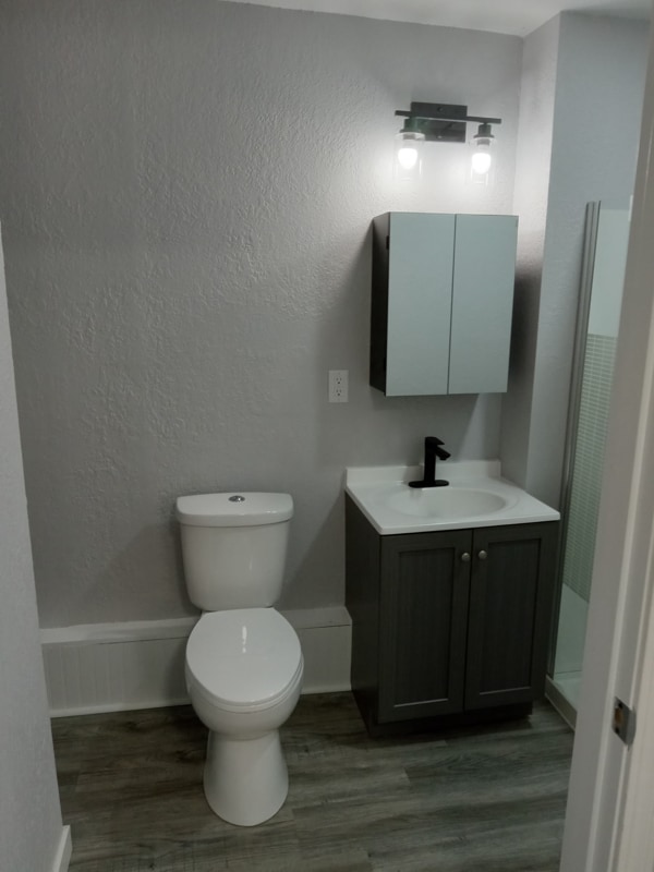 Photo - 835 US-20 Unit 8