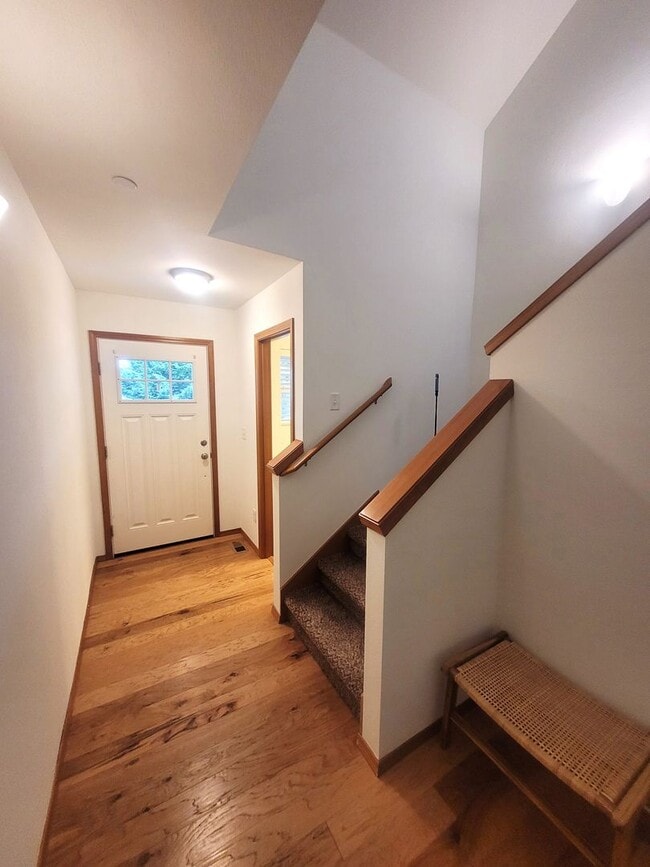 Photo - Three Bedroom House In Cordata - Kodiak