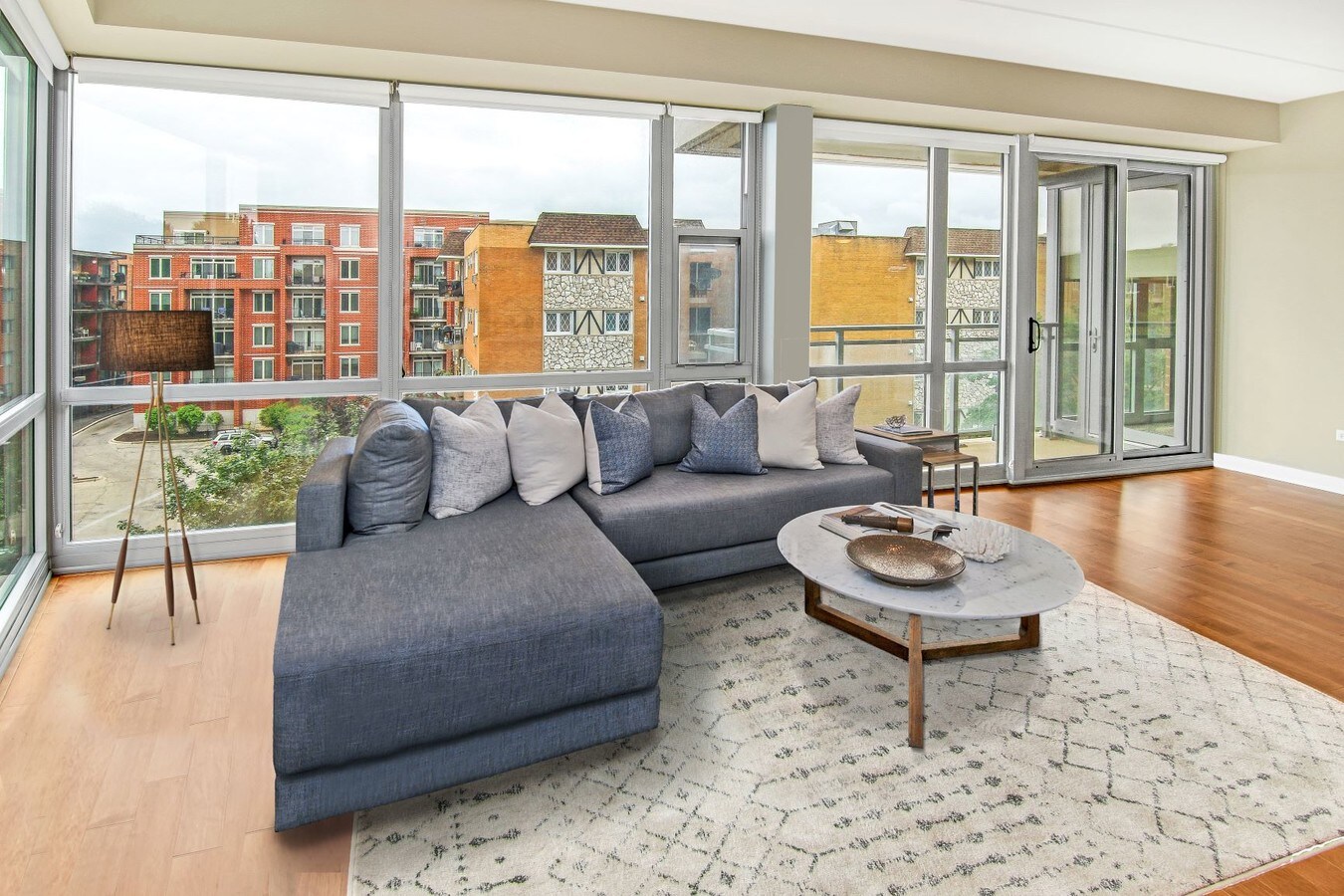 Kingston Pointe Apartments For Rent In Des Plaines Il Forrentcom