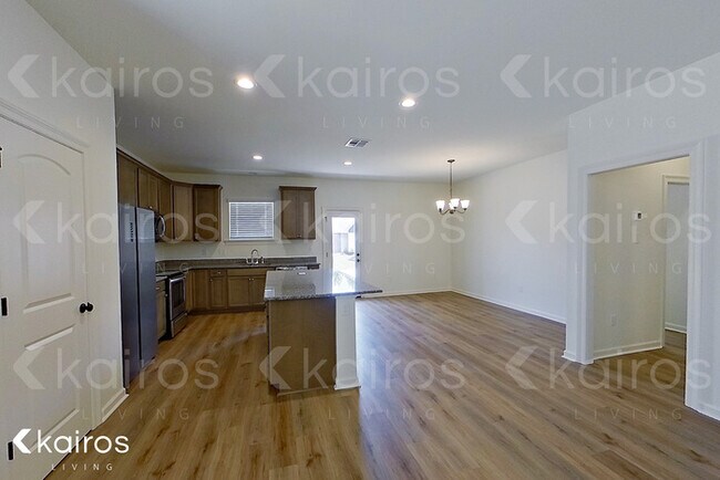 118 Teddy Ln