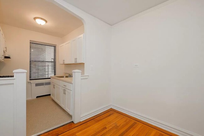 Photo - 1855 Grand Concourse Rental