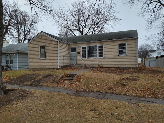 Building Photo - 1916 N C St